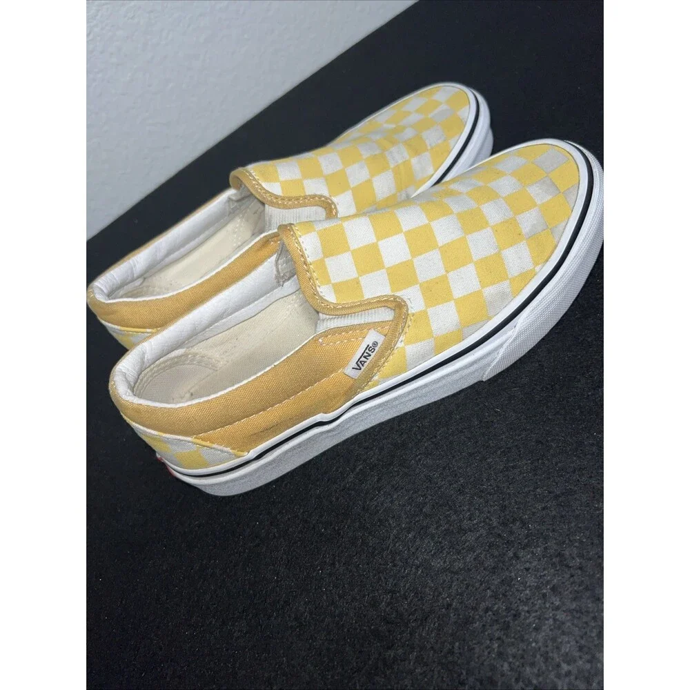 VANS Yellow Checkerboard Slip On Sneakers Unisex Skate Shoe Mens 4 Women’s 5.5